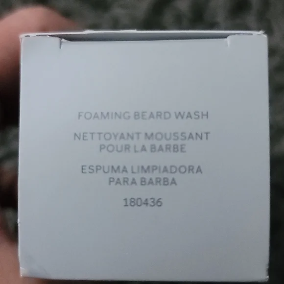 🧔🏾NIB MK Men Foaming Beard Wash🧔🏻 - Picture 3 of 3